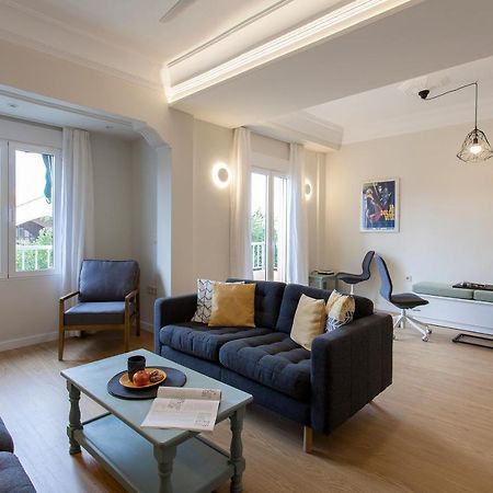 Apartment Near The Marina, Valencia Buitenkant foto